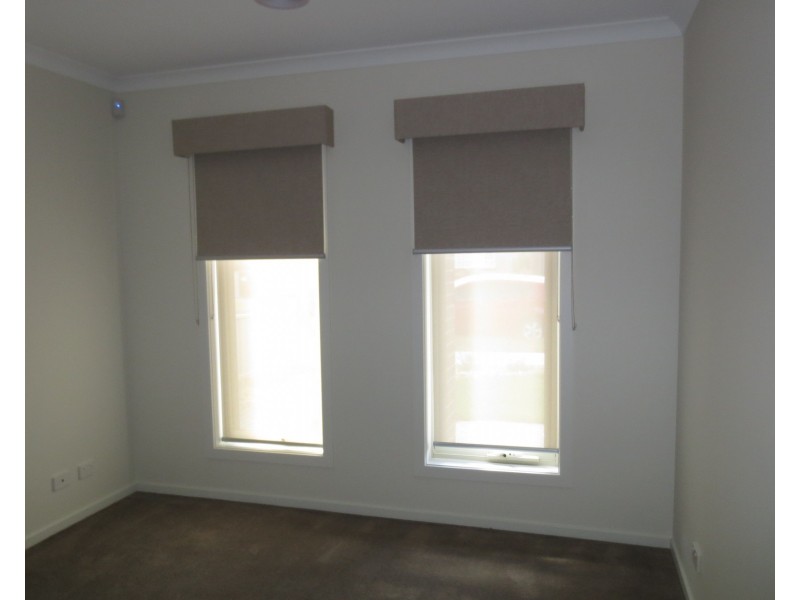 83 First Avenue, Altona North VIC 3025