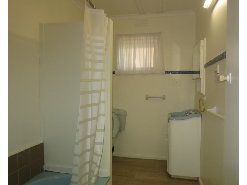 2/44 Sargood Street, Altona VIC 3018