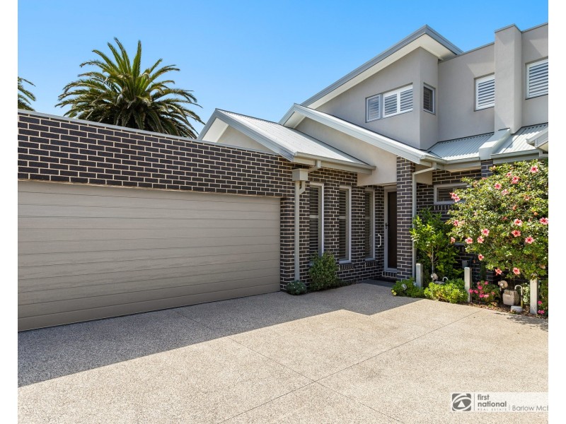 2/22 Mount Street, Altona VIC 3018