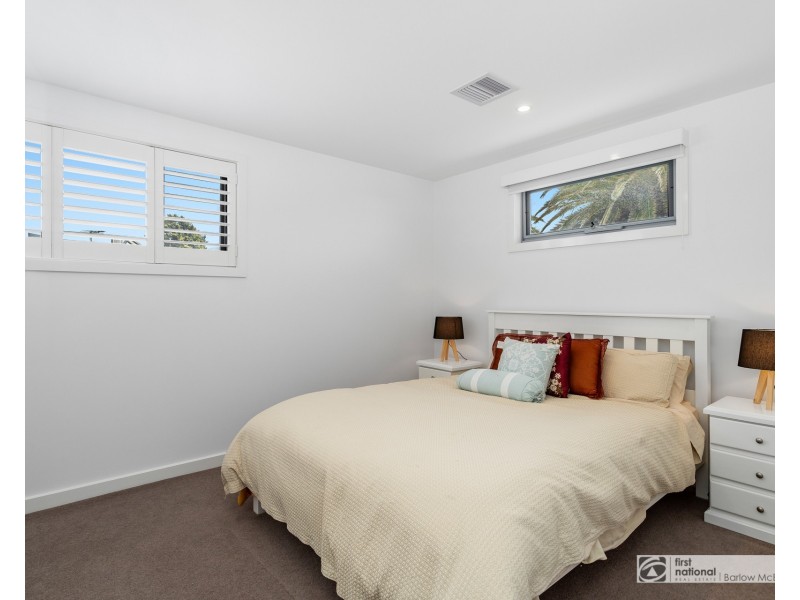 2/22 Mount Street, Altona VIC 3018