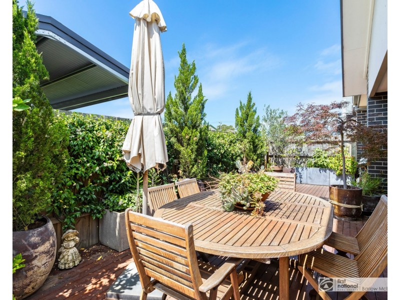 2/22 Mount Street, Altona VIC 3018