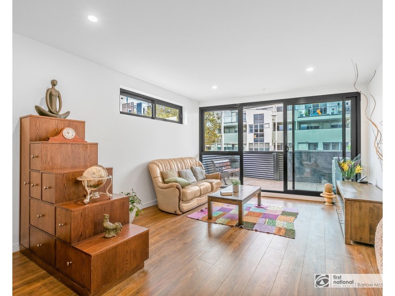 303/118 Pier Street, Altona VIC 3018