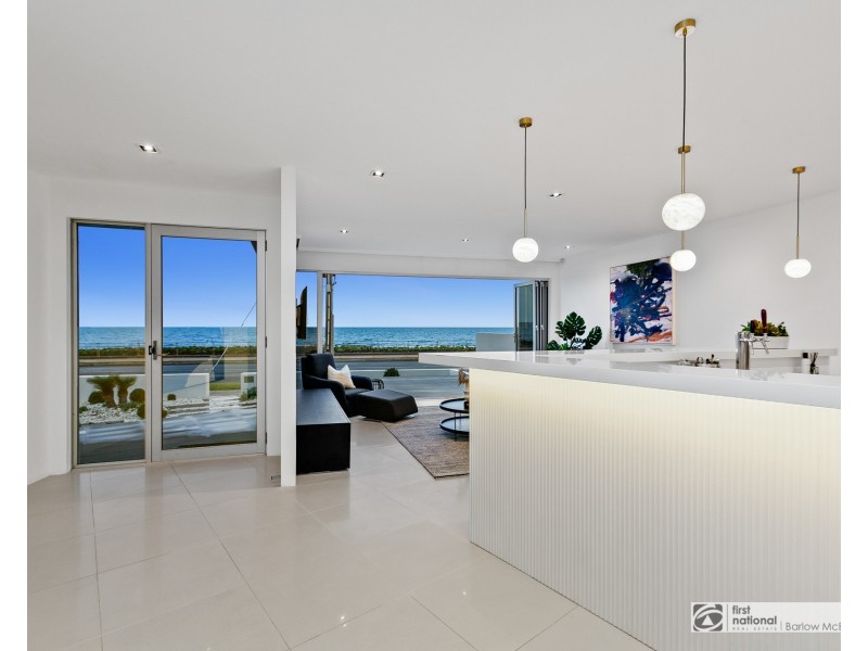 47 Esplanade, Seaholme VIC 3018