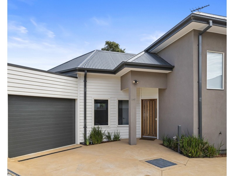 2/47 Maidstone Street, Altona VIC 3018