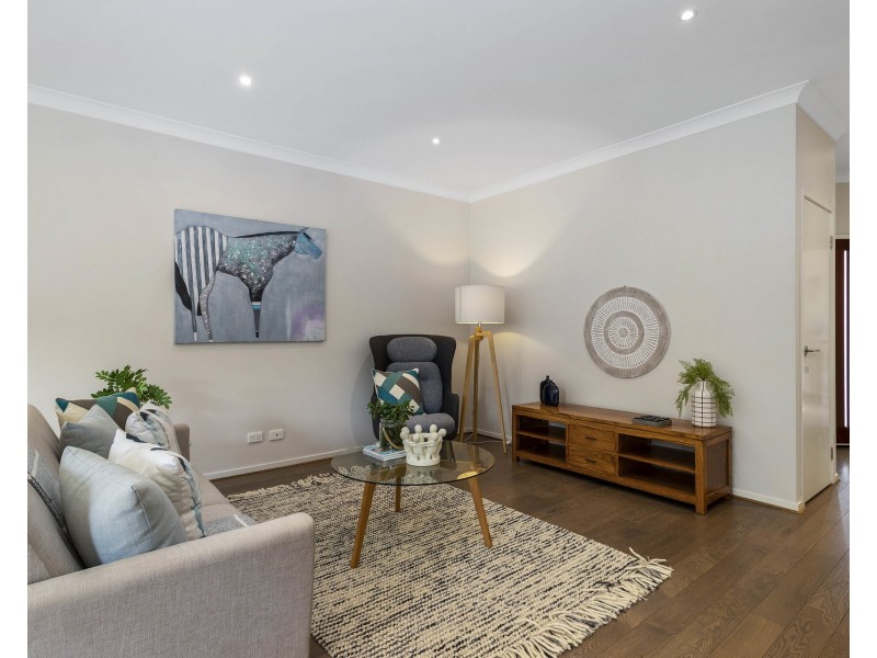 2/47 Maidstone Street, Altona VIC 3018