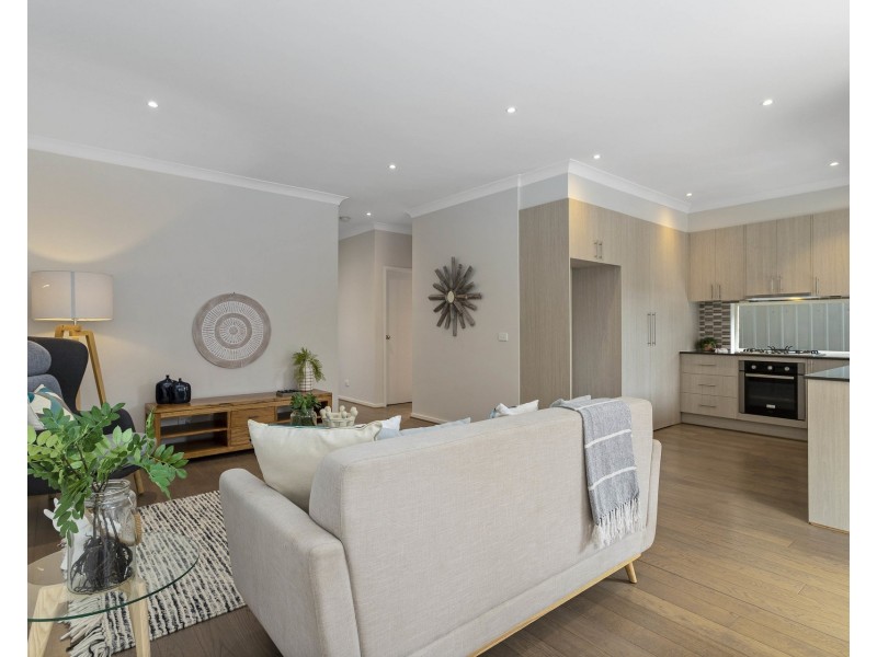 2/47 Maidstone Street, Altona VIC 3018