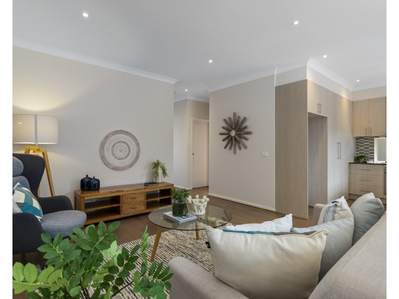 2/47 Maidstone Street, Altona VIC 3018