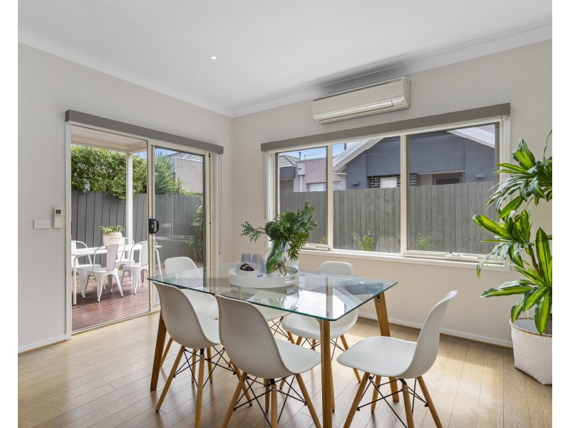 2/47 Maidstone Street, Altona VIC 3018