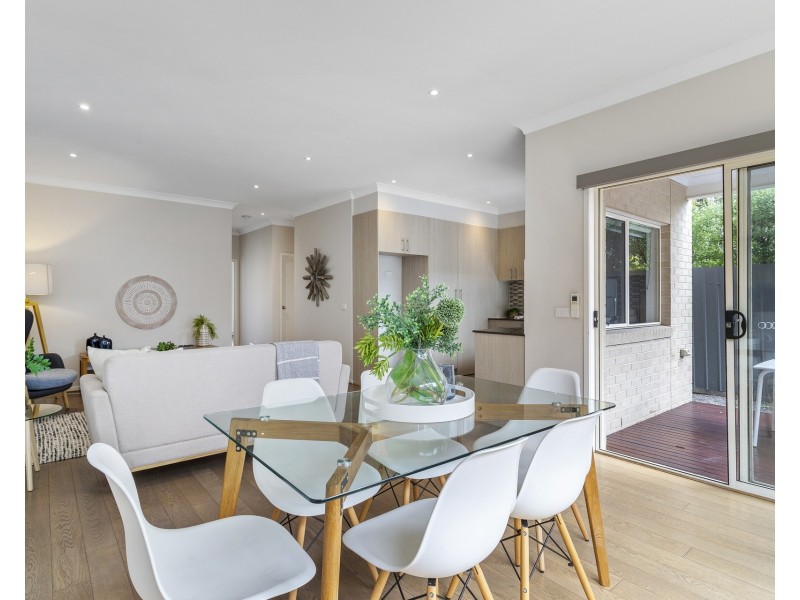 2/47 Maidstone Street, Altona VIC 3018