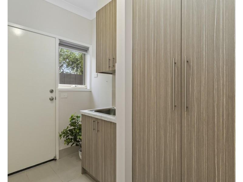 2/47 Maidstone Street, Altona VIC 3018