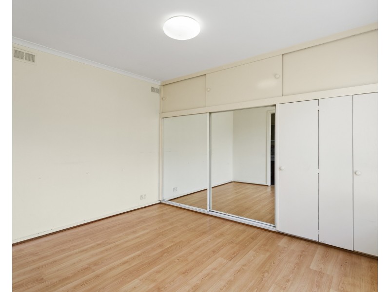 33 Central Avenue, Seaholme VIC 3018