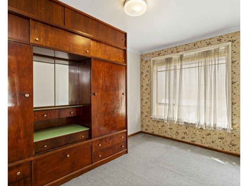 33 Central Avenue, Seaholme VIC 3018