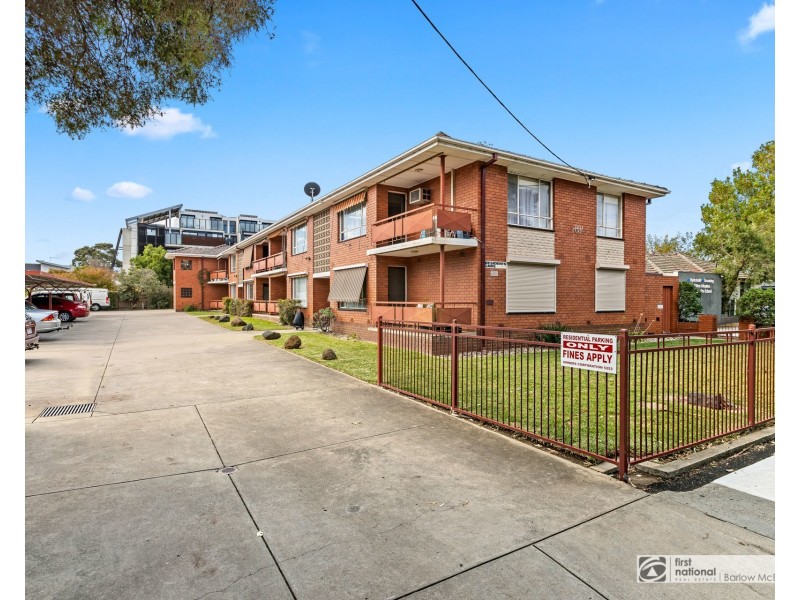 3/83 Railway Street North, Altona VIC 3018
