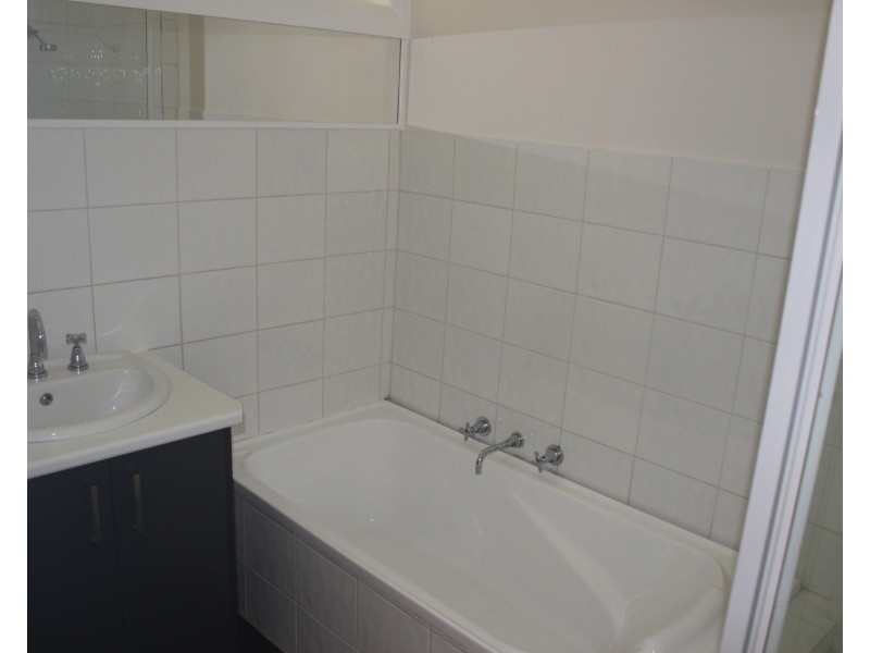 1 Dean Court, Altona North VIC 3025