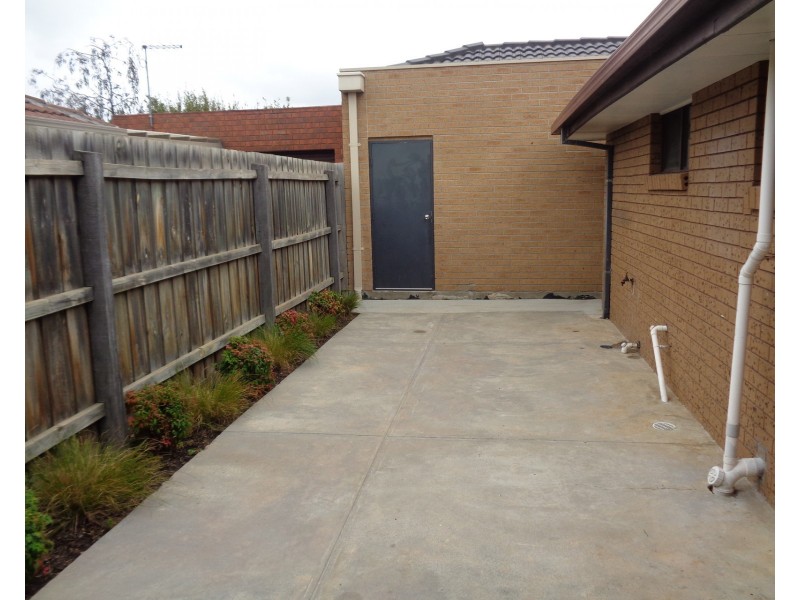 1/347 Queen Street, Altona Meadows VIC 3028