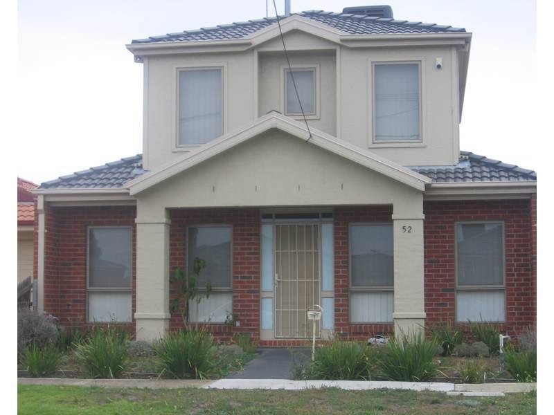 1/52 Myers Parade, Altona Meadows VIC 3028