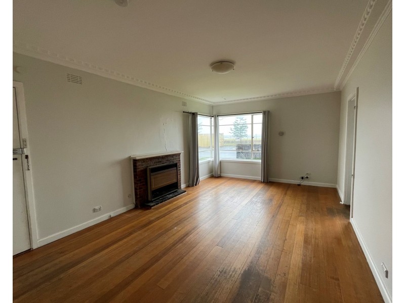 187 Esplanade, Altona VIC 3018