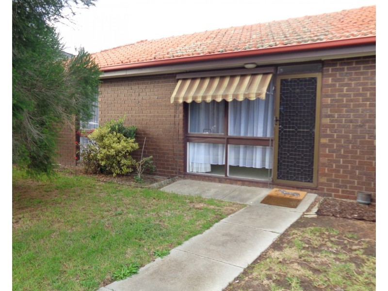 12/261 Civic Parade, Altona VIC 3018