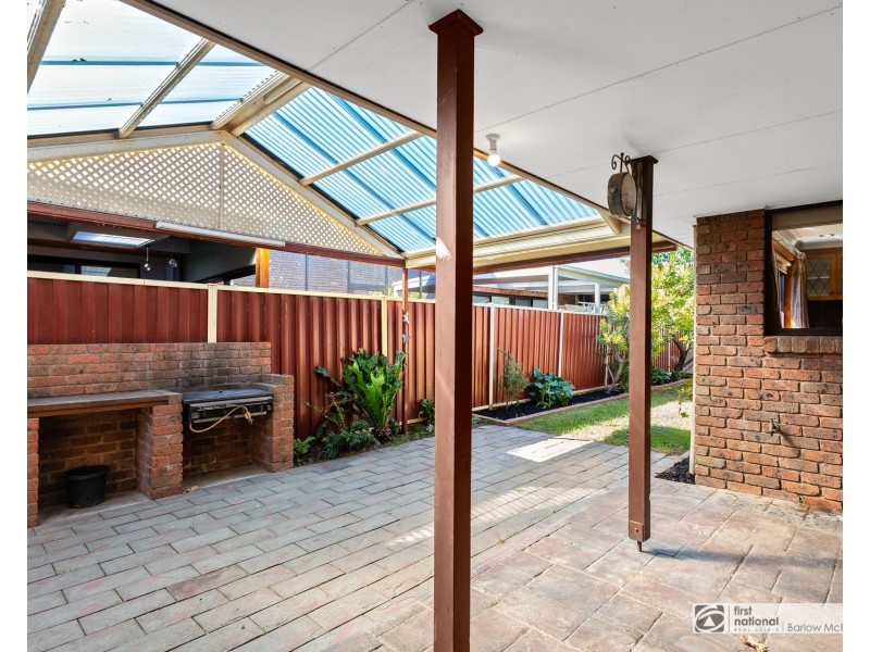3 Kowhai Close, Altona Meadows VIC 3028