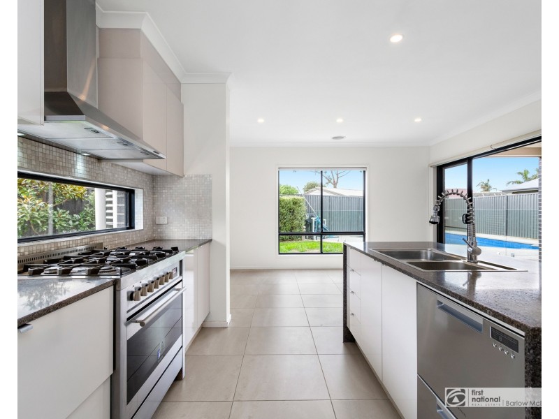16 Seagull Avenue, Altona VIC 3018