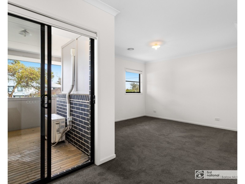 16 Seagull Avenue, Altona VIC 3018
