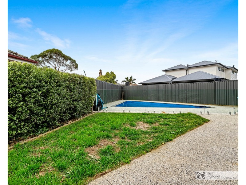 16 Seagull Avenue, Altona VIC 3018
