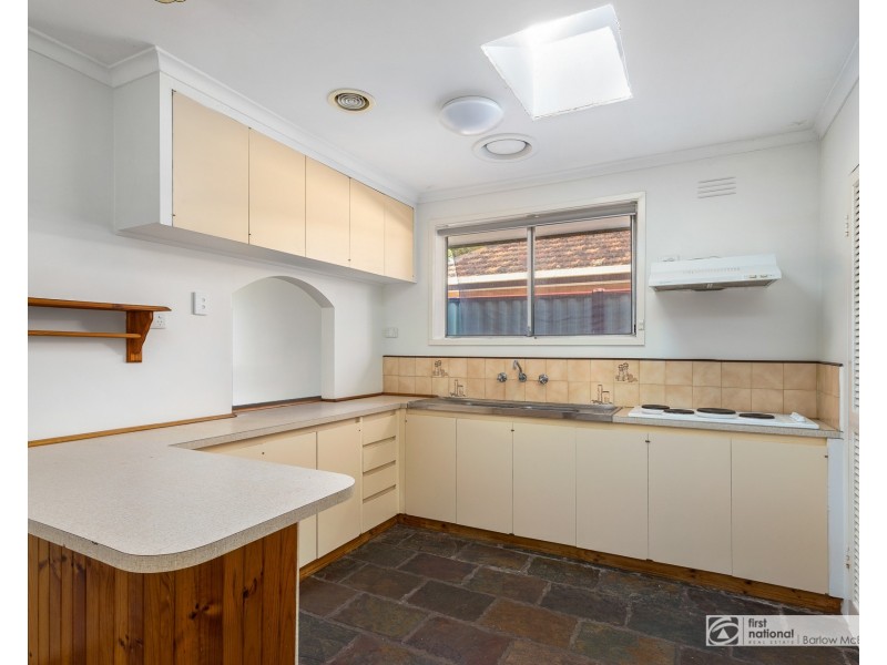 38 Kiora Street, Altona Meadows VIC 3028