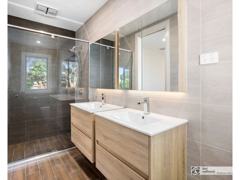 13 Carruthers Court, Altona VIC 3018