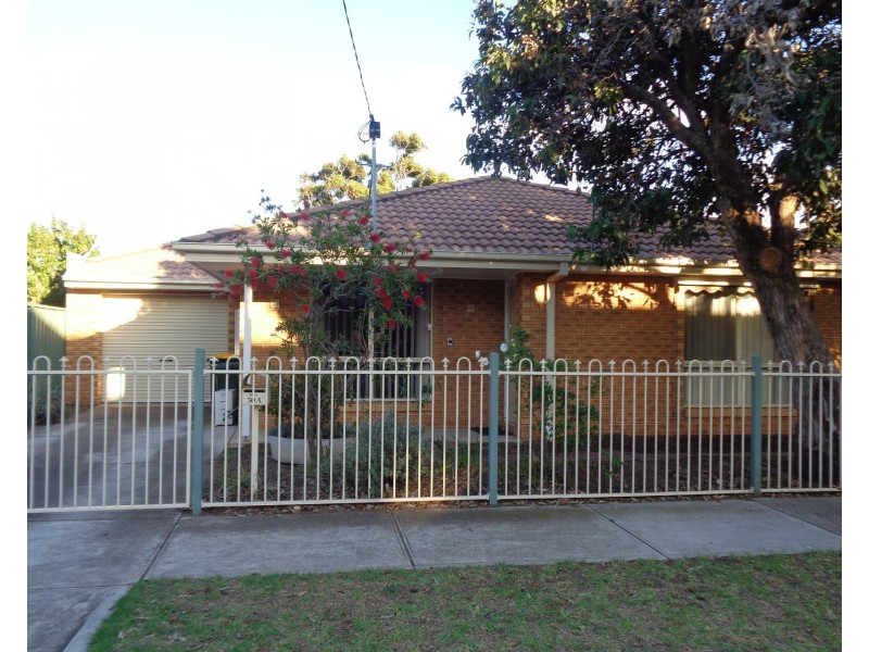30A Myrtle Grove, Altona VIC 3018