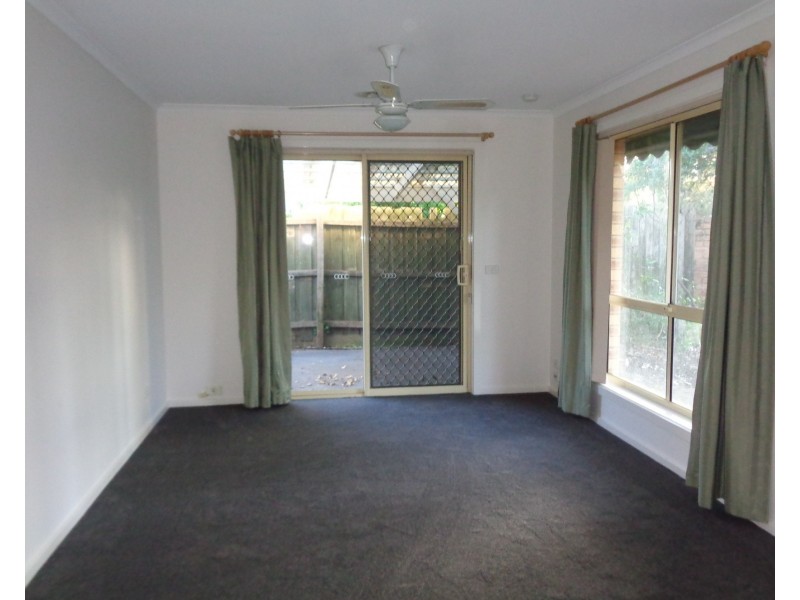 30A Myrtle Grove, Altona VIC 3018