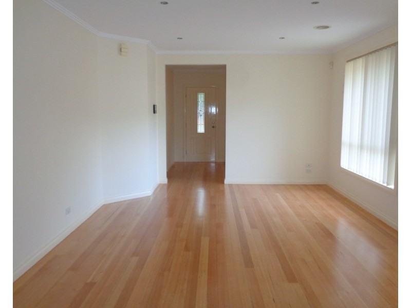 1/176 Blyth Street, Altona VIC 3018