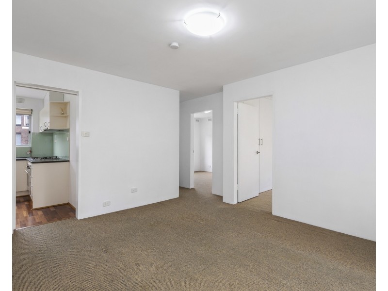 1/3 Robin Street, Altona VIC 3018