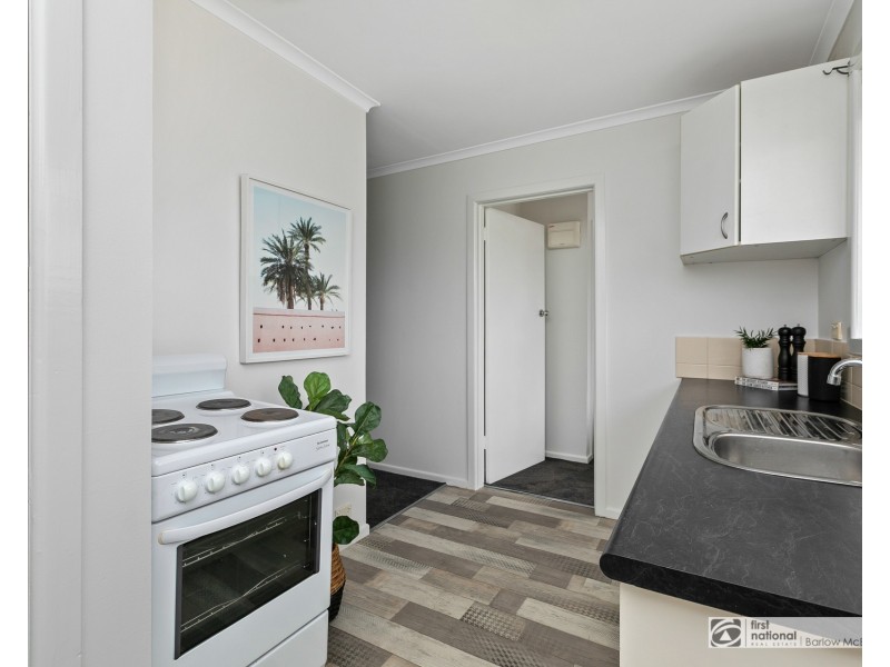 3/1 James Avenue, Seaholme VIC 3018