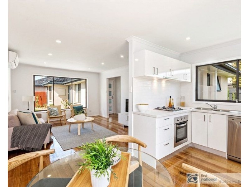 3/233 Esplanade, Altona VIC 3018