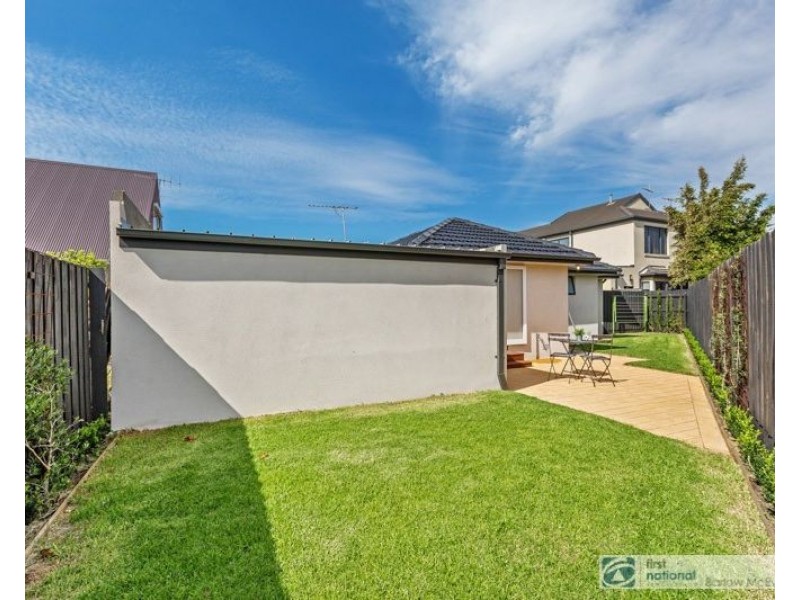 3/233 Esplanade, Altona VIC 3018