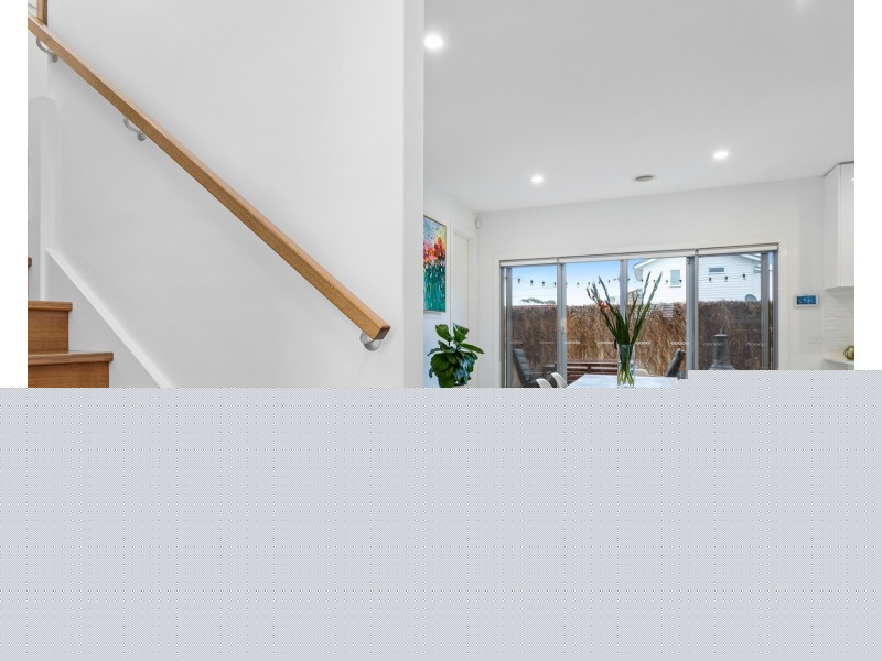 2/19 Linnet Street, Altona VIC 3018