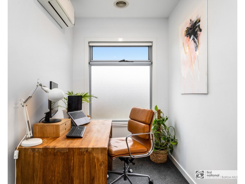 2/19 Linnet Street, Altona VIC 3018