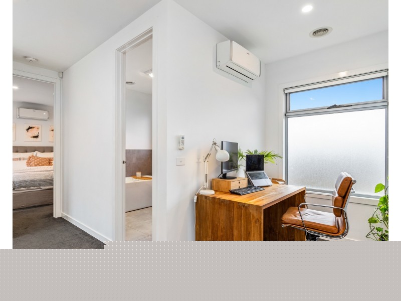 2/19 Linnet Street, Altona VIC 3018