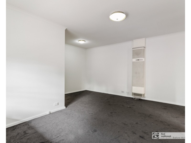 10/83 Railway Street North, Altona VIC 3018