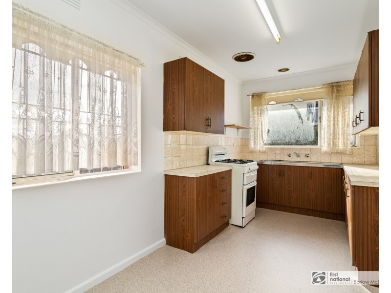 10/83 Railway Street North, Altona VIC 3018