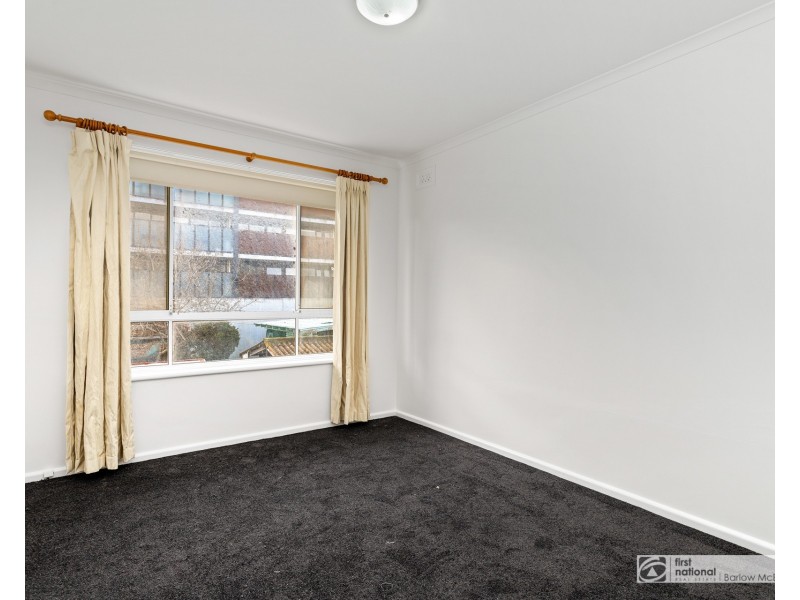 10/83 Railway Street North, Altona VIC 3018