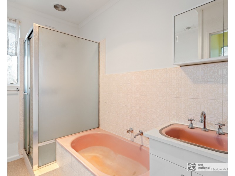 10/83 Railway Street North, Altona VIC 3018