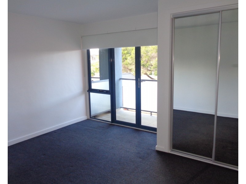 4/163 Queen Street, Altona VIC 3018