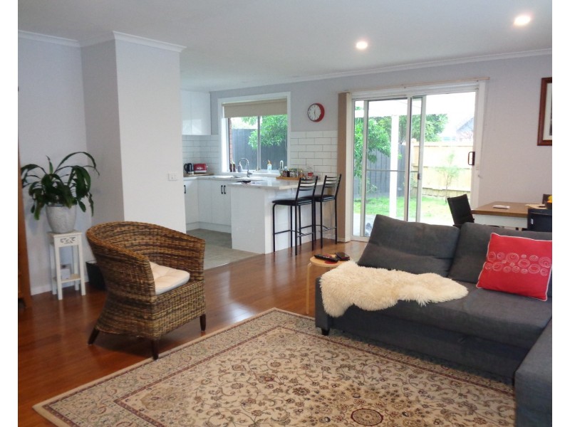 1/55 Tatman Drive, Altona Meadows VIC 3028