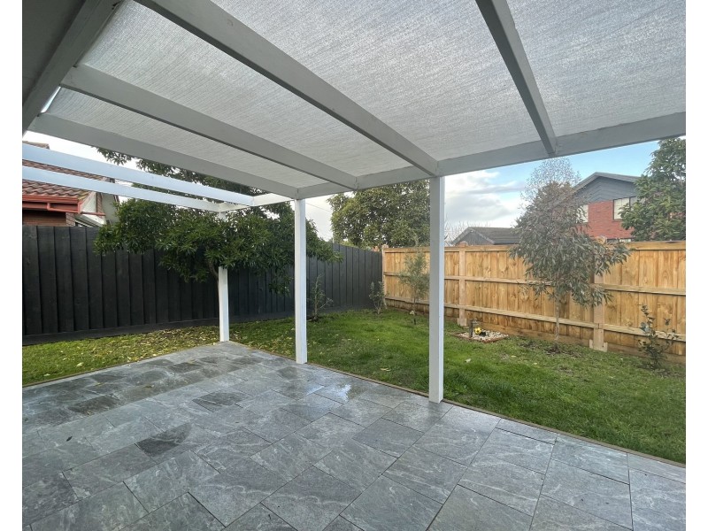 1/55 Tatman Drive, Altona Meadows VIC 3028