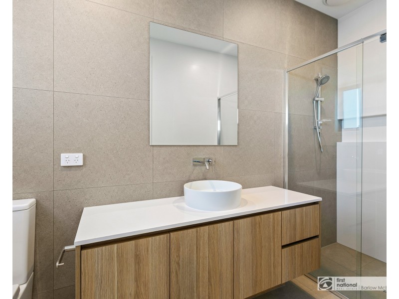 4/37 Bent Street, Altona VIC 3018