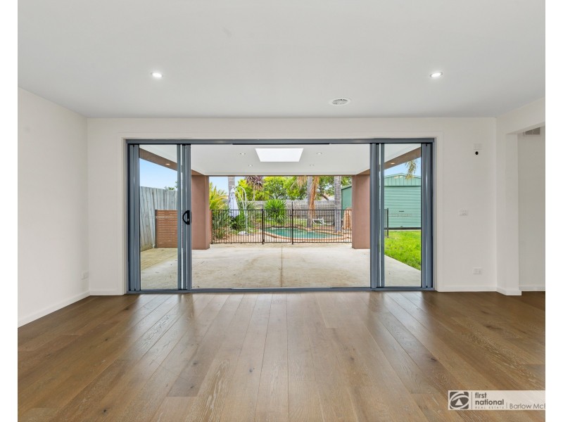 13 Investigator Grove, Altona Meadows VIC 3028