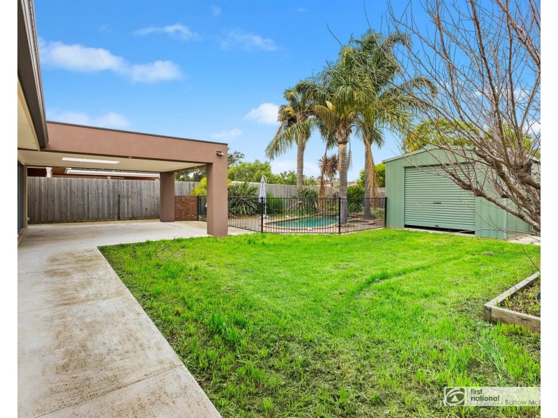 13 Investigator Grove, Altona Meadows VIC 3028