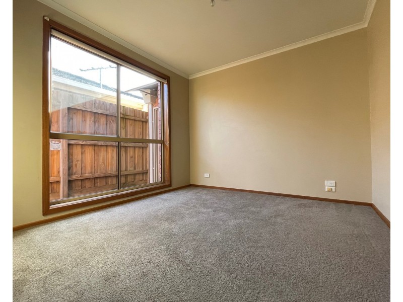 2/7 O’shannessy Court, Altona Meadows VIC 3028