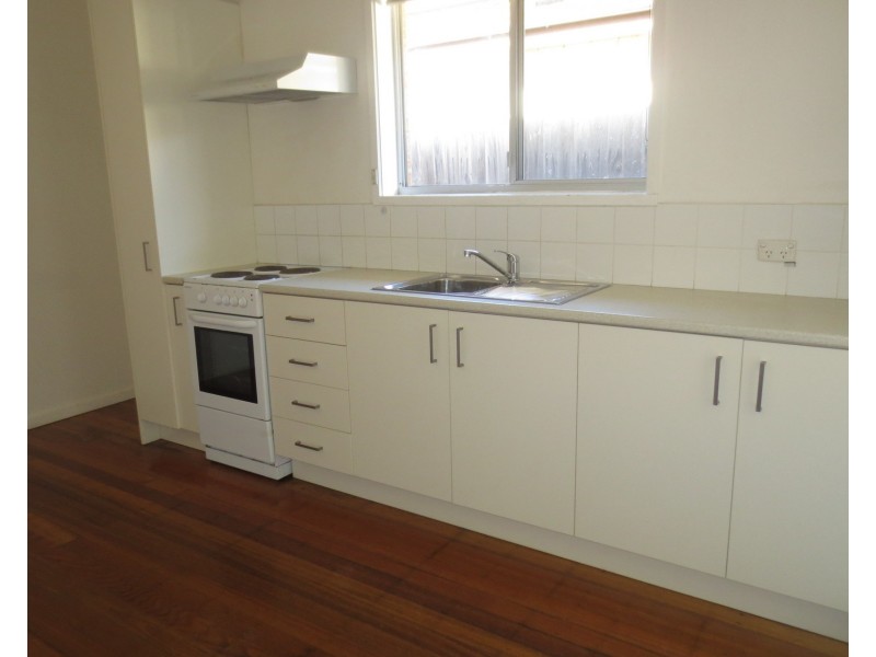 4/88 Kernot Street, South Kingsville VIC 3015